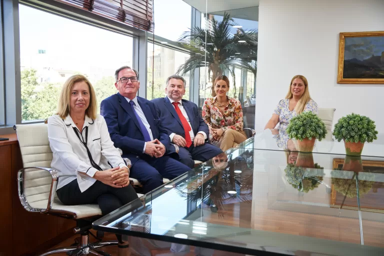 Equipo Fiol Juntas